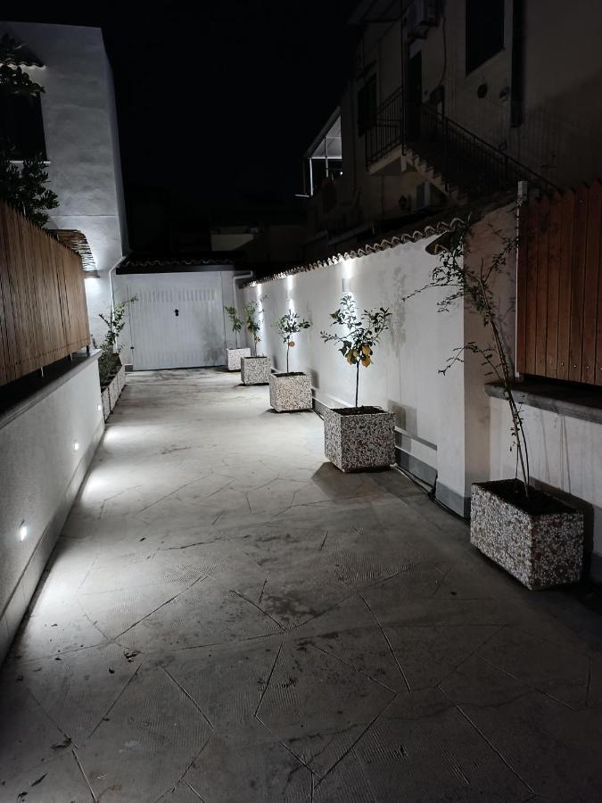 Clio'S House - Mondelloヴィラ エクステリア 写真